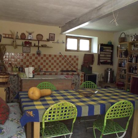 בית הארחה Làconi 	Country Living School מראה חיצוני תמונה